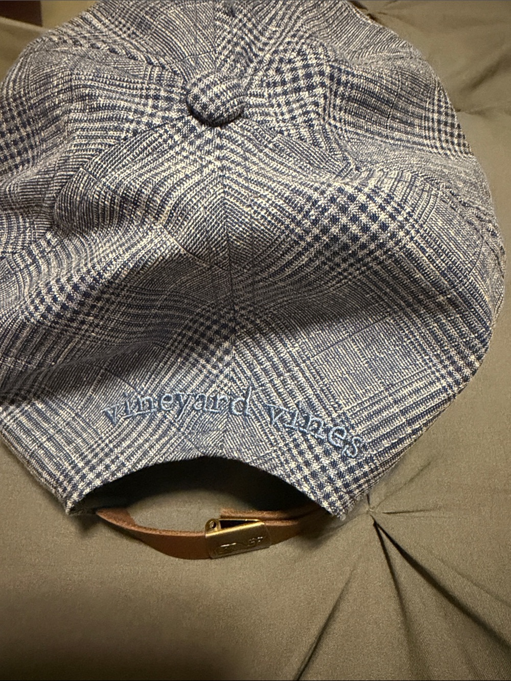 Hat Identified - Picture 3 of 4